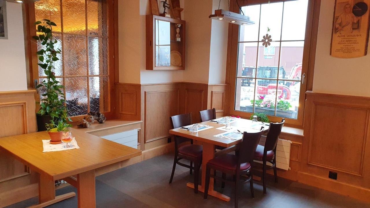 Gasthof Hirschen In 维尔德斯韦尔 外观 照片